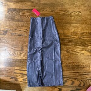 Commando Shimmering Black Pencil Skirt